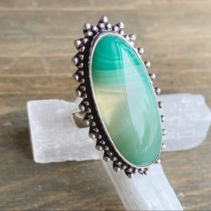 GREEN AGATE AND STERLING SILVER STATEMENT RING
